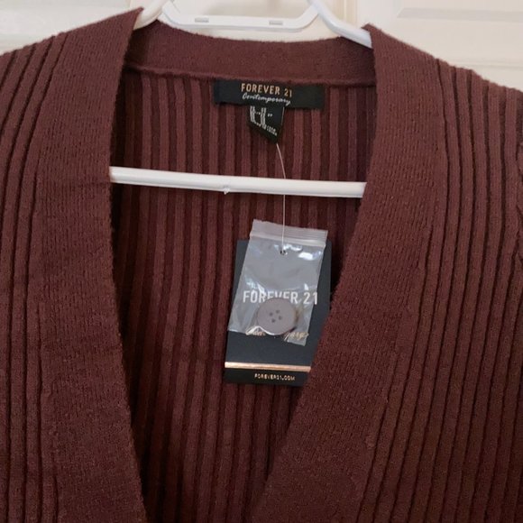 BNWT Forever 21 Chocolate Long Knitted Button Up Maxi Sweater Cardigan Dress - Picture 4 of 10